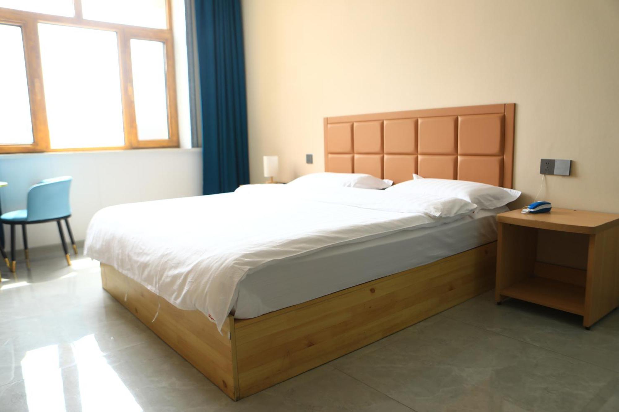 Hongge Hotel - Harbin Taiping Airport 外观 照片
